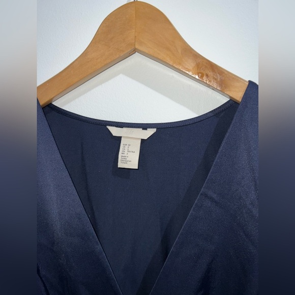 H&M Fancy dress Size 2 - Picture 3 of 8